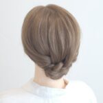 [簡単ヘアアレンジ]三つ編みだけで出来る上品なまとめ髪