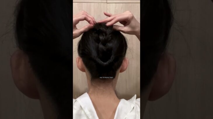 【余裕の10分で本格的】着物ヘアアレンジ 半くるりんぱで 自分でできる簡単セルフ着物の髪型 時短セルフヘアアレンジ ヘアスタイル ロング セミロング 和髪まとめ髪36#KimonoHairstyle